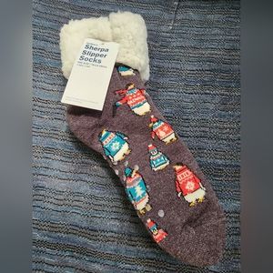 NWT Old Navy sherpa slipper socks